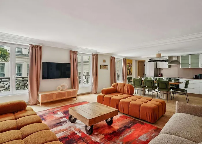 Luxury 3bdr-8p In The Heart Of *